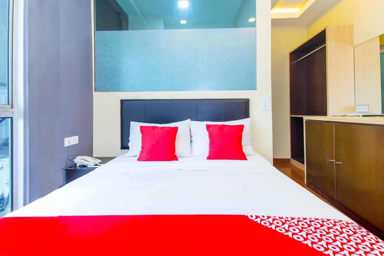 Oyo 90429 Hotel Narasindo Kuala Lumpur Buitenkant foto