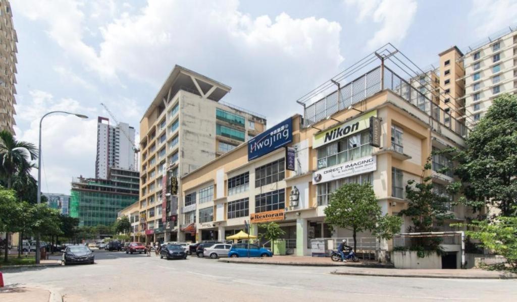 Oyo 90429 Hotel Narasindo Kuala Lumpur Buitenkant foto