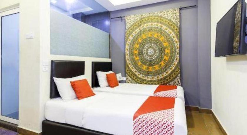 Oyo 90429 Hotel Narasindo Kuala Lumpur Buitenkant foto